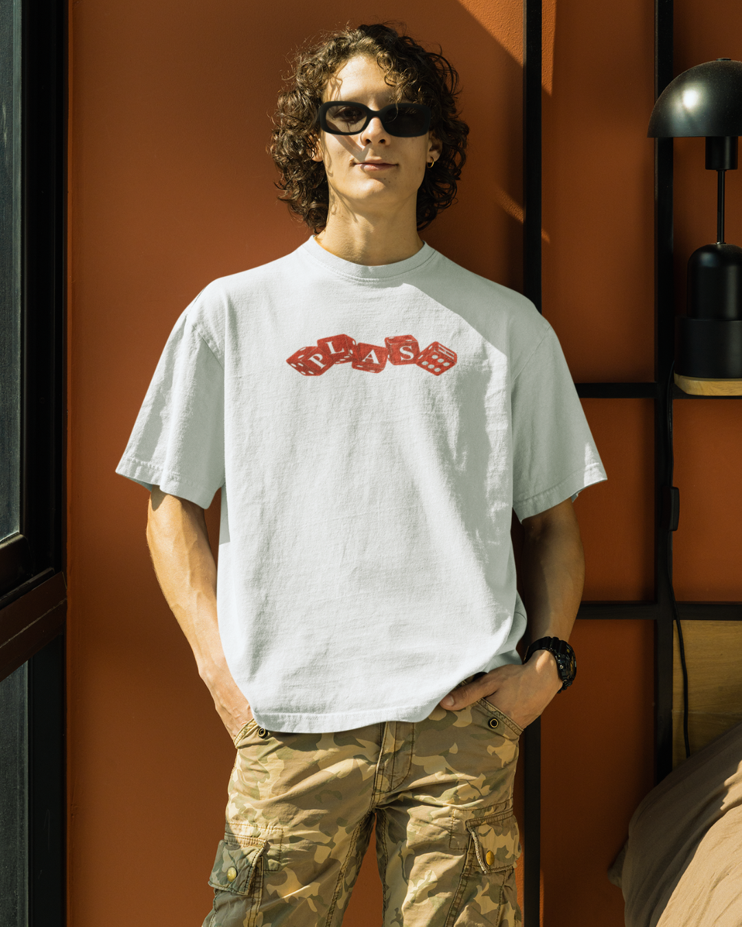 ROLL TEE