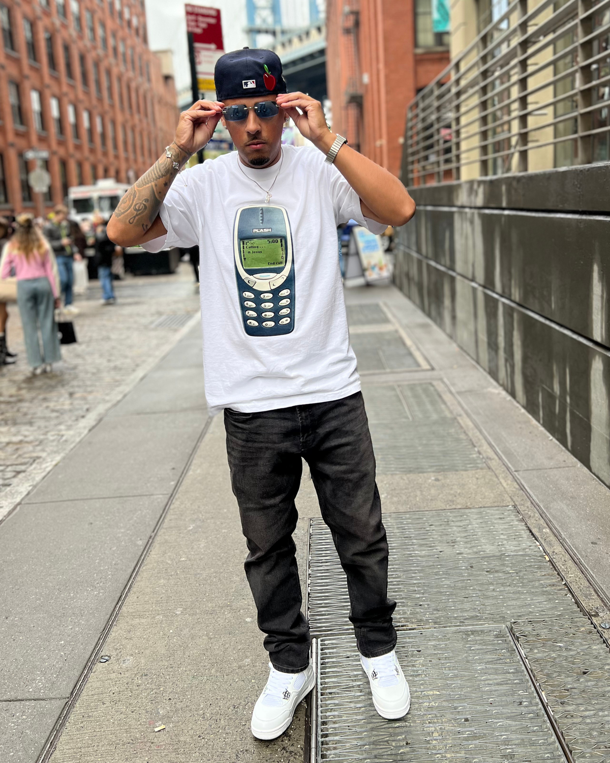 CALLING JESUS TEE
