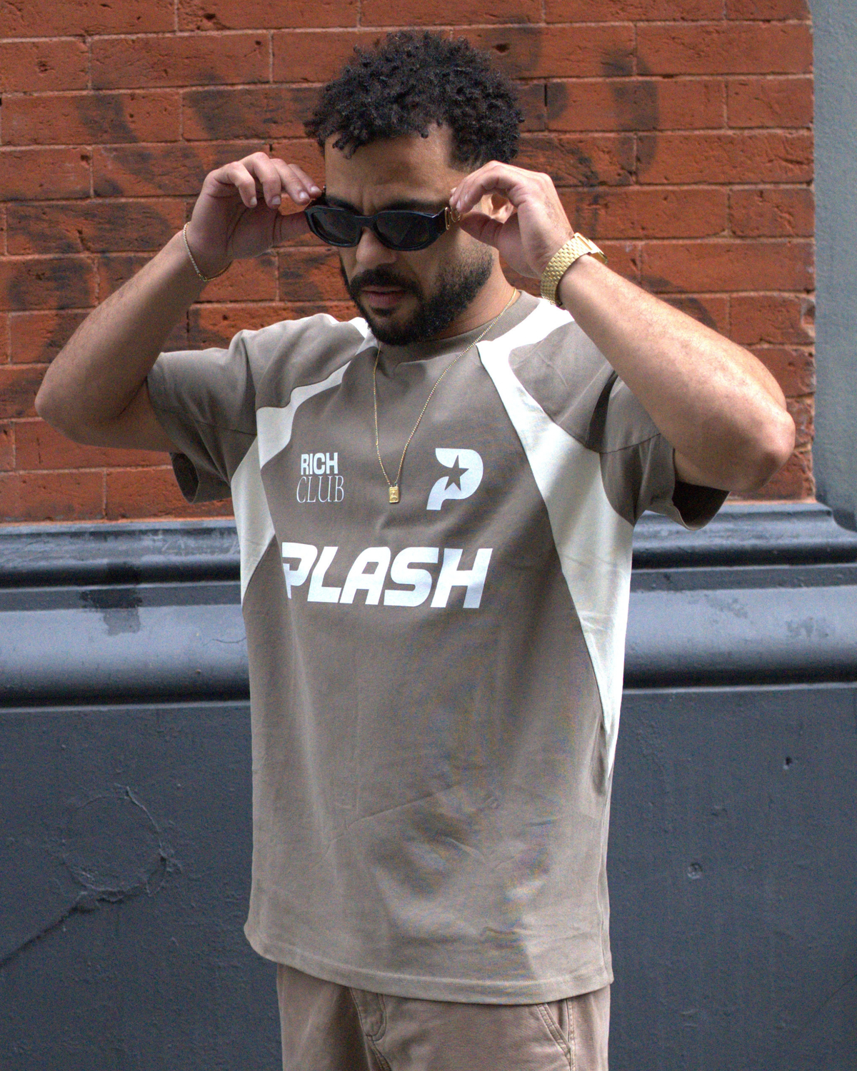 RICH CLUB TEE